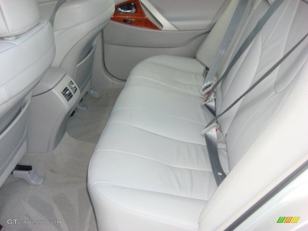 2010 Camry Hybrid - Classic Silver Metallic / Ash Gray photo #10