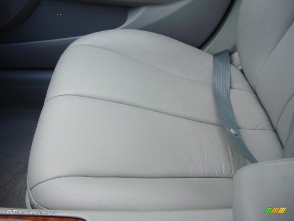 2010 Camry Hybrid - Classic Silver Metallic / Ash Gray photo #17