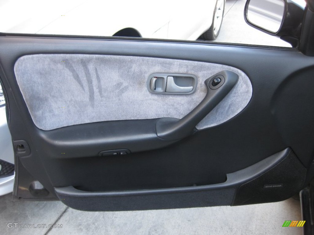 1991 Infiniti G 20 Sedan Door Panel Photos