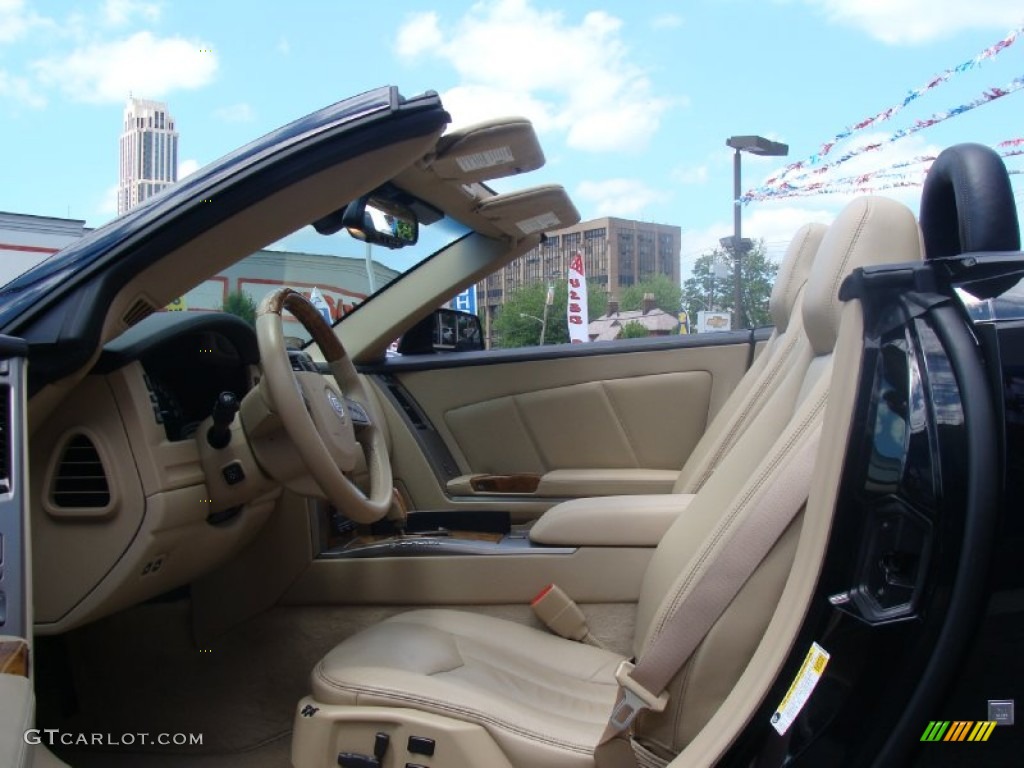 Cashmere/Ebony Interior 2008 Cadillac XLR Roadster Photo #51109454