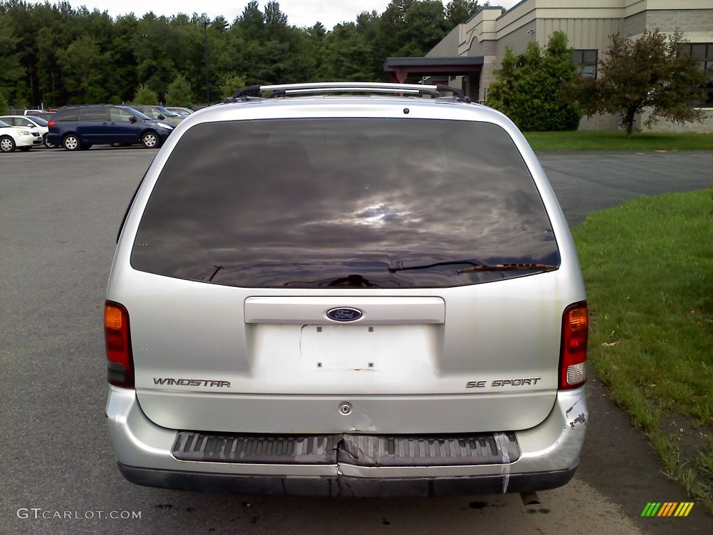 2001 Windstar SE Sport - Silver Frost Metallic / Medium Graphite photo #4