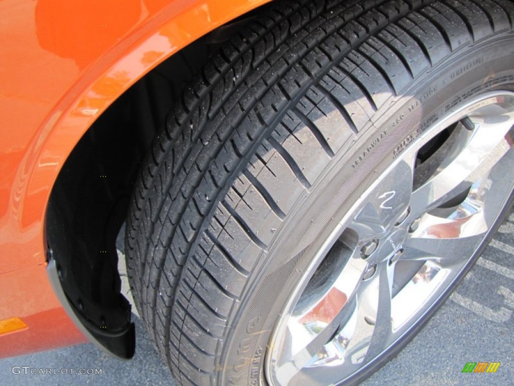 2011 Challenger R/T - Toxic Orange Pearl / Dark Slate Gray photo #11