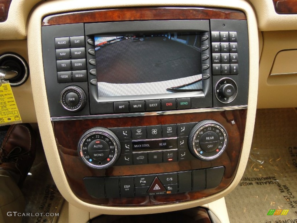 2007 Mercedes-Benz R 320 CDI 4Matic Controls Photo #51116624