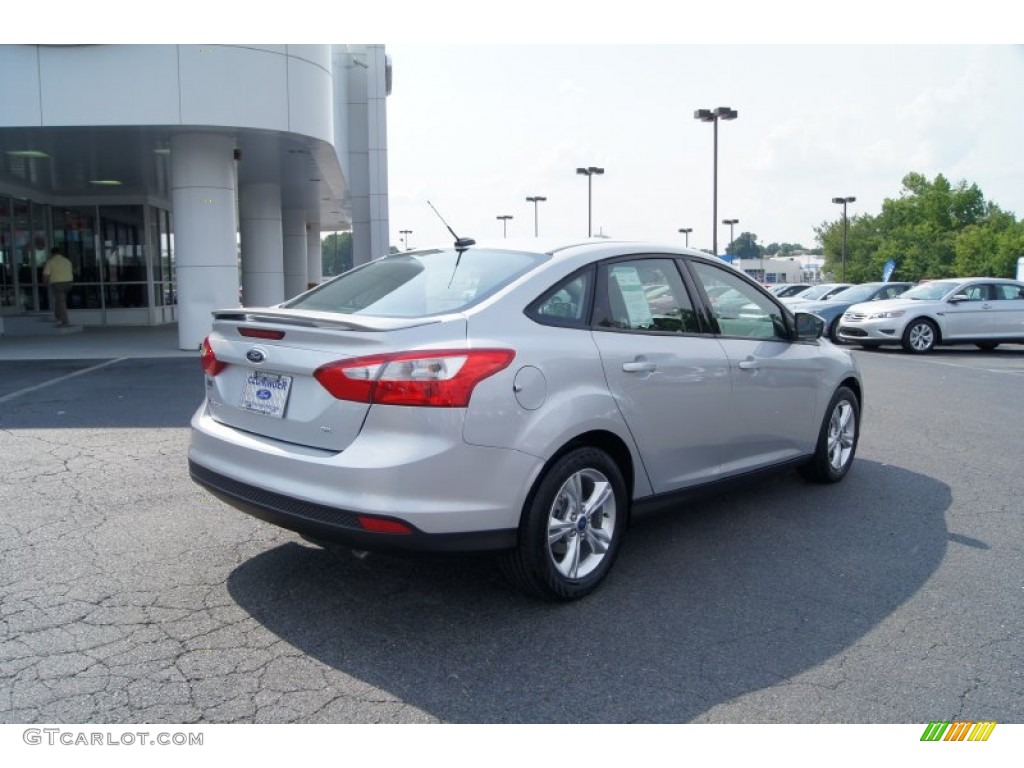 2012 Focus SE Sport Sedan - Ingot Silver Metallic / Two-Tone Sport photo #3