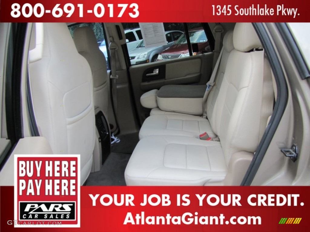 2003 Expedition XLT - Arizona Beige Metallic / Medium Parchment photo #8