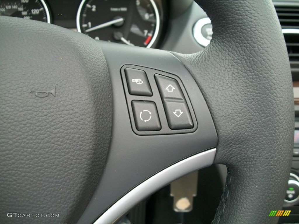 2011 BMW 1 Series 128i Convertible Controls Photo #51118445