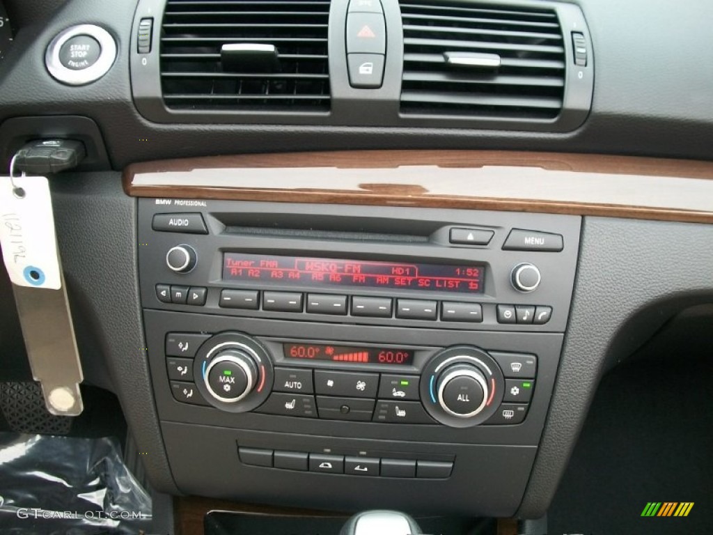 2011 BMW 1 Series 128i Convertible Controls Photo #51118463