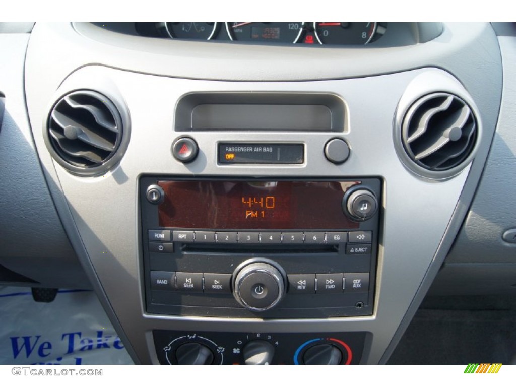 2007 Saturn ION 2 Sedan Controls Photo #51118670