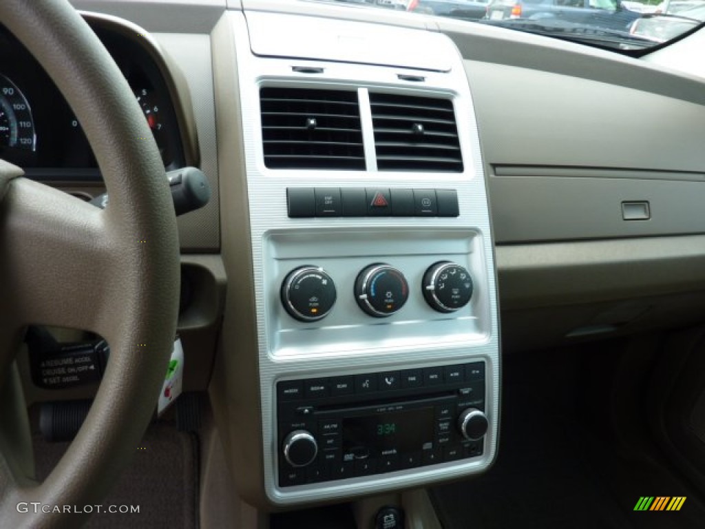 2009 Dodge Journey SXT Controls Photo #51120210