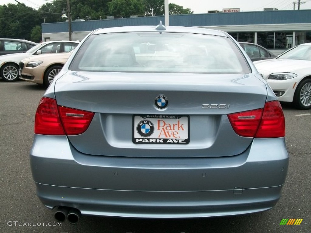2011 3 Series 328i xDrive Sedan - Blue Water Metallic / Gray Dakota Leather photo #6