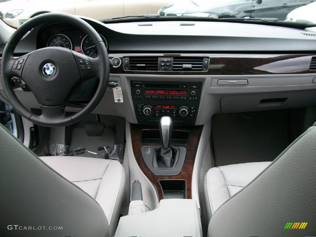 2011 3 Series 328i xDrive Sedan - Blue Water Metallic / Gray Dakota Leather photo #13