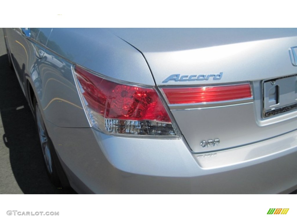 2011 Accord EX-L V6 Sedan - Alabaster Silver Metallic / Gray photo #16
