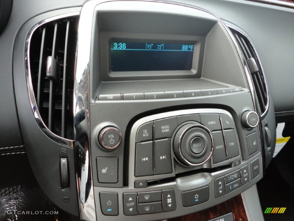2011 Buick LaCrosse CXL AWD Controls Photo #51129408