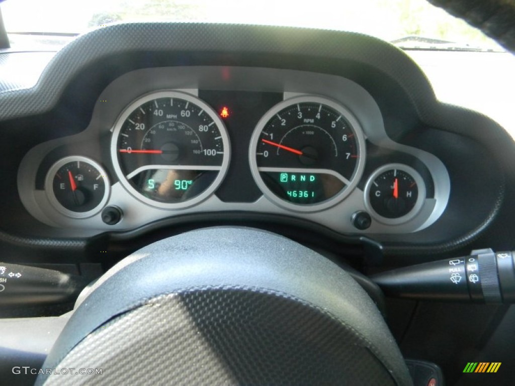 2009 Jeep Wrangler Unlimited Rubicon 4x4 Gauges Photo #51131583