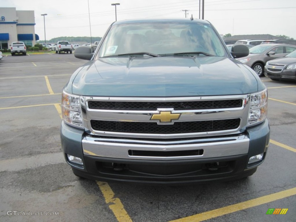 2010 Silverado 1500 LT Crew Cab - Blue Granite Metallic / Ebony photo #2