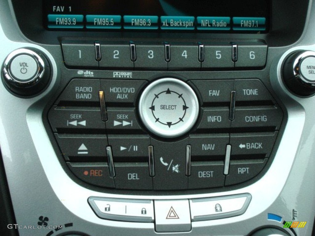 2010 Chevrolet Equinox LTZ AWD Controls Photo #51136289