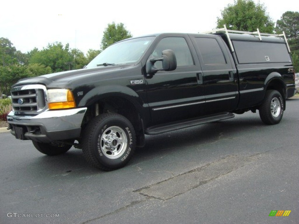 2000 F250 Super Duty Lariat Extended Cab 4x4 - Black / Medium Graphite photo #2