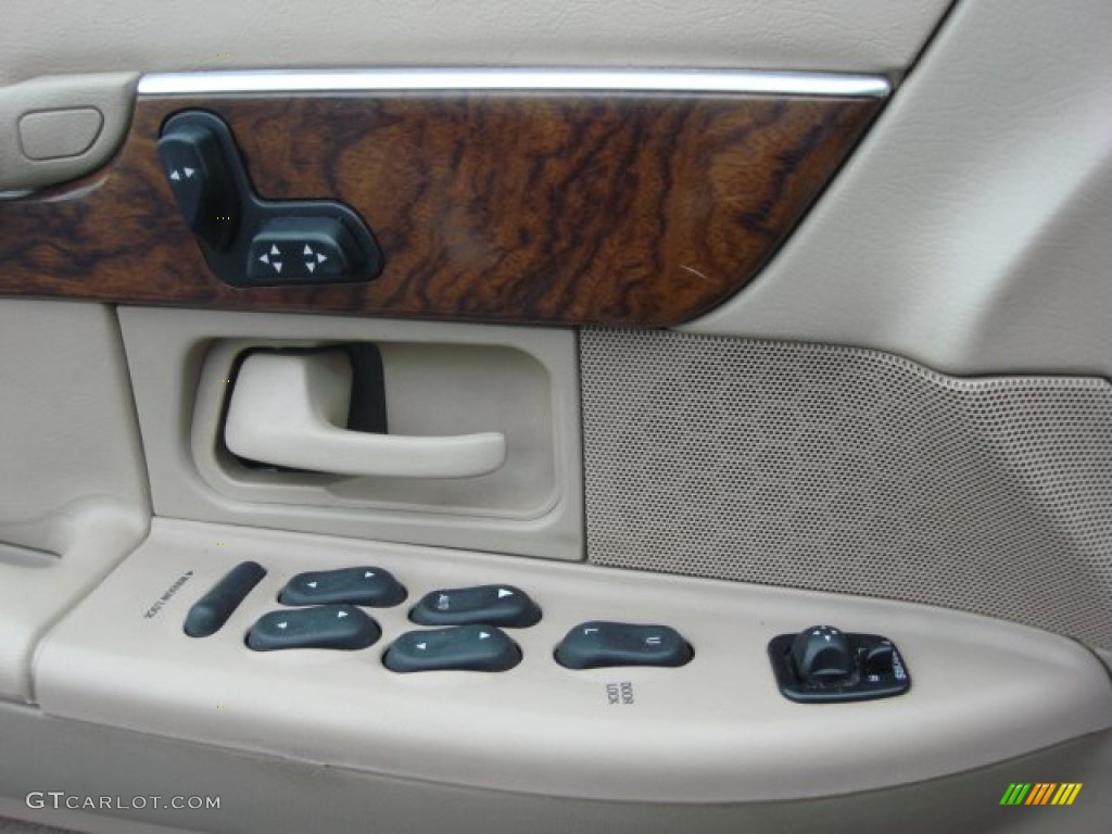 1999 Mercury Grand Marquis GS Controls Photo #51138578