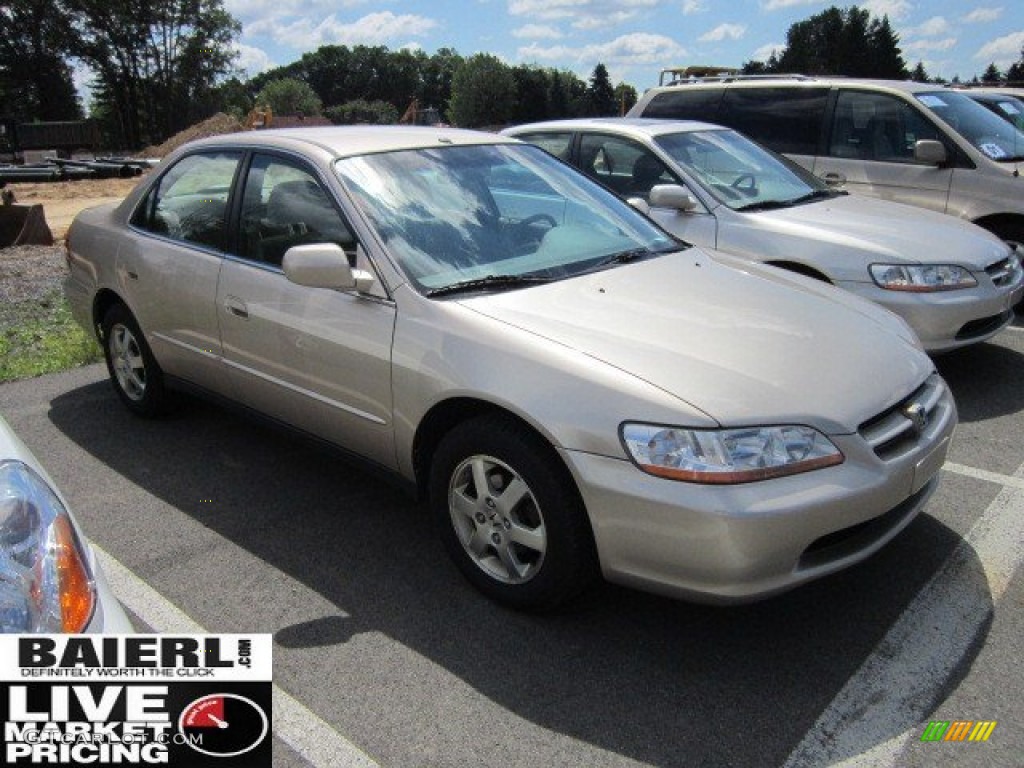 2000 Accord SE Sedan - Naples Gold Metallic / Ivory photo #1