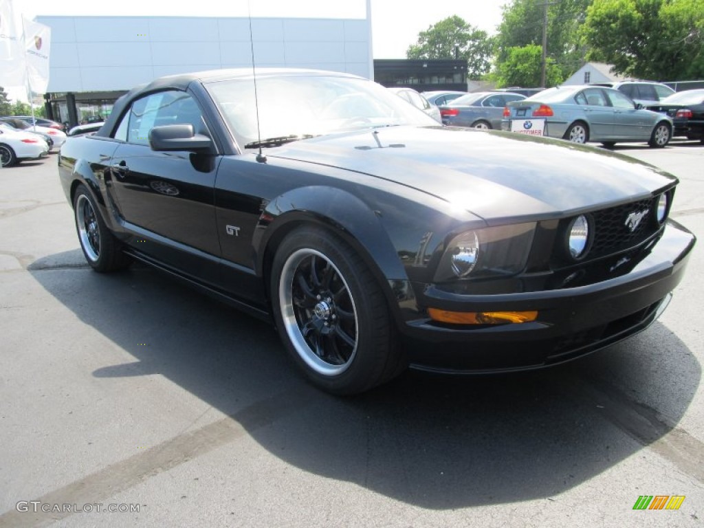 2006 Mustang GT Premium Convertible - Black / Dark Charcoal photo #7