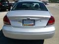 Silver Frost Metallic - Taurus SEL Photo No. 5