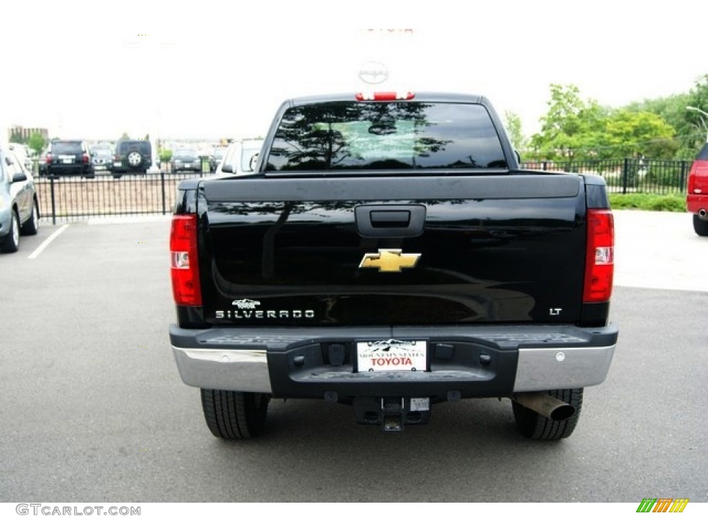 2011 Silverado 2500HD LT Extended Cab 4x4 - Black / Ebony photo #3