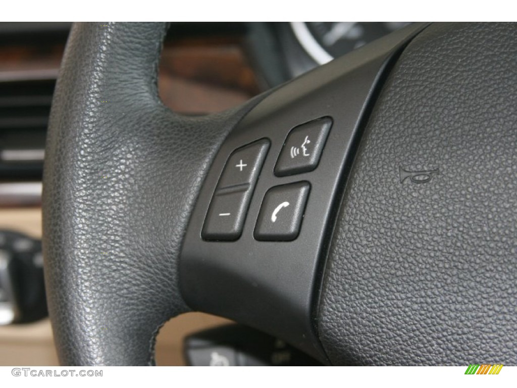 2010 BMW 3 Series 328i Sedan Controls Photo #51148739