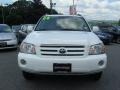 2004 Super White Toyota Highlander V6 4WD  photo #2