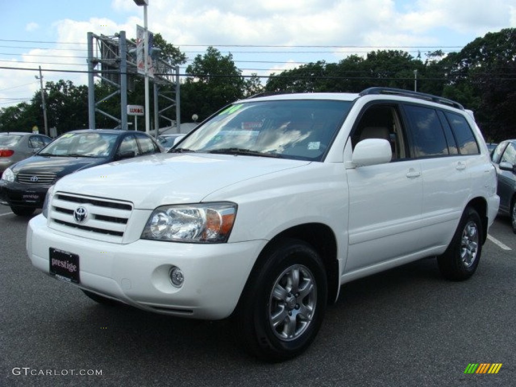 2004 Highlander V6 4WD - Super White / Ivory photo #3