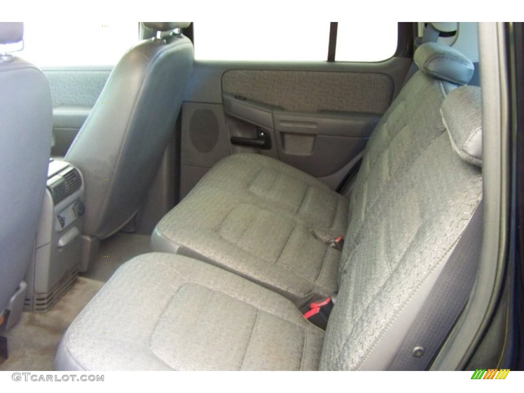 2002 Explorer XLS - Black Clearcoat / Graphite photo #25