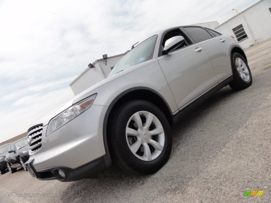 Brilliant Silver Metallic Infiniti FX