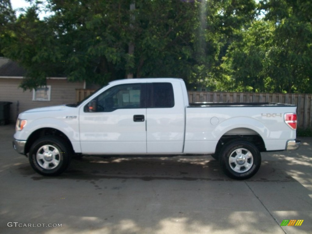 2011 F150 XLT SuperCab 4x4 - Oxford White / Pale Adobe photo #8