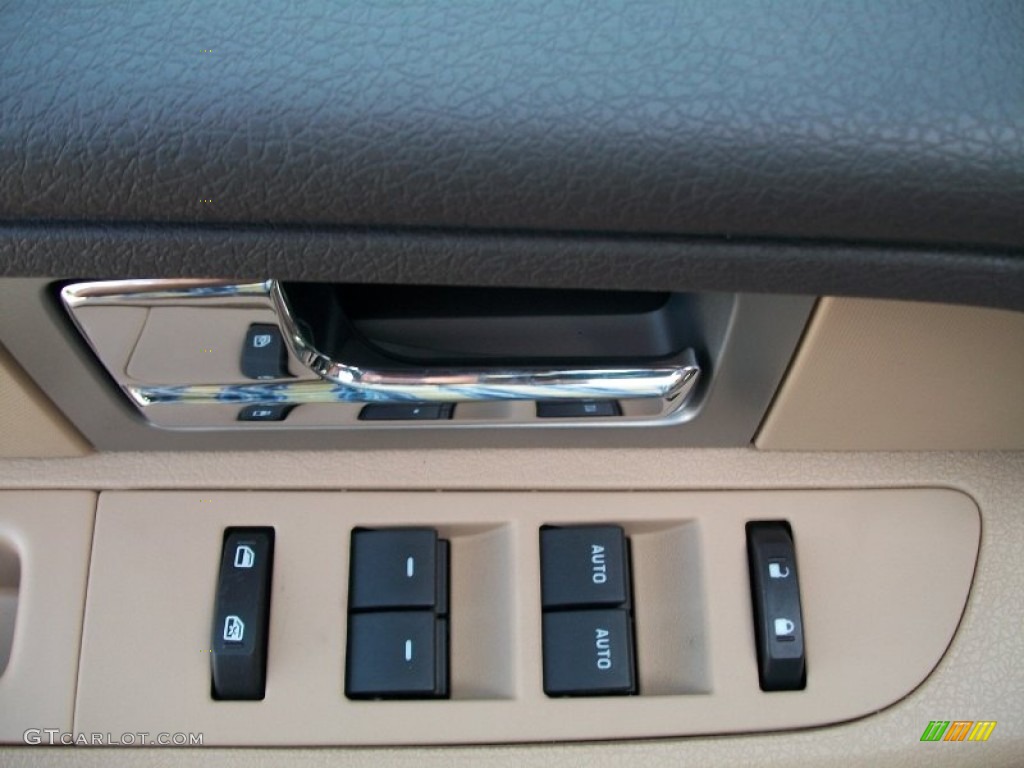 2011 F150 XLT SuperCab 4x4 - Oxford White / Pale Adobe photo #11