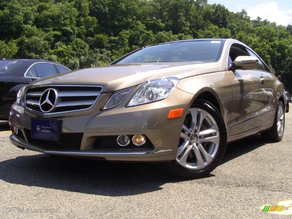 2010 E 350 Coupe - Pearl Beige Metallic / Black photo #1