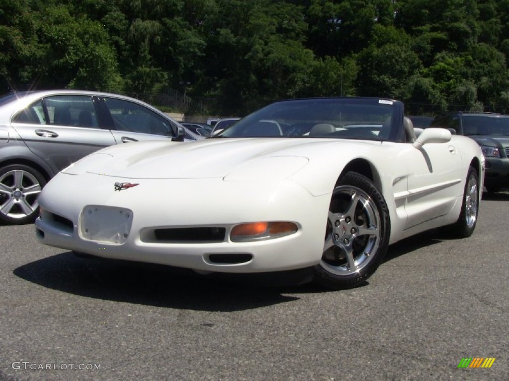 2002 Corvette Convertible - Speedway White / Light Oak photo #1