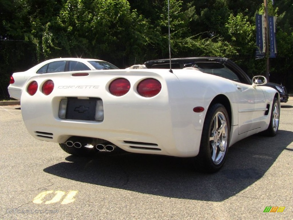 Speedway White 2002 Chevrolet Corvette Convertible Exterior Photo #51154013