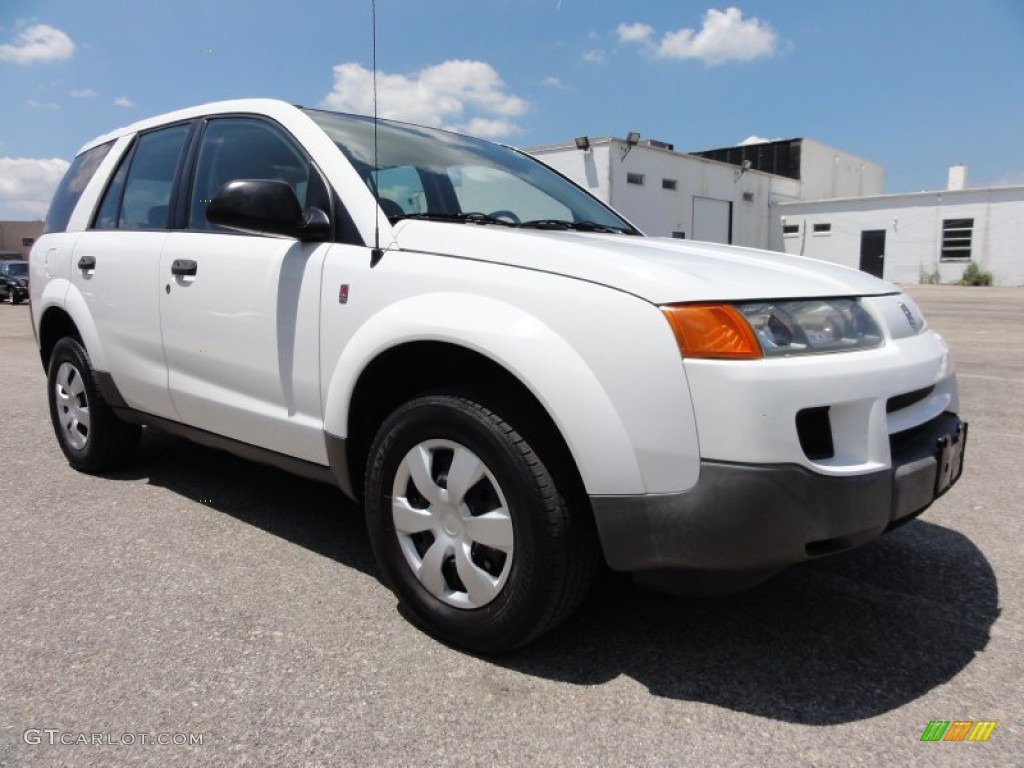 2003 VUE AWD - White / Gray photo #5