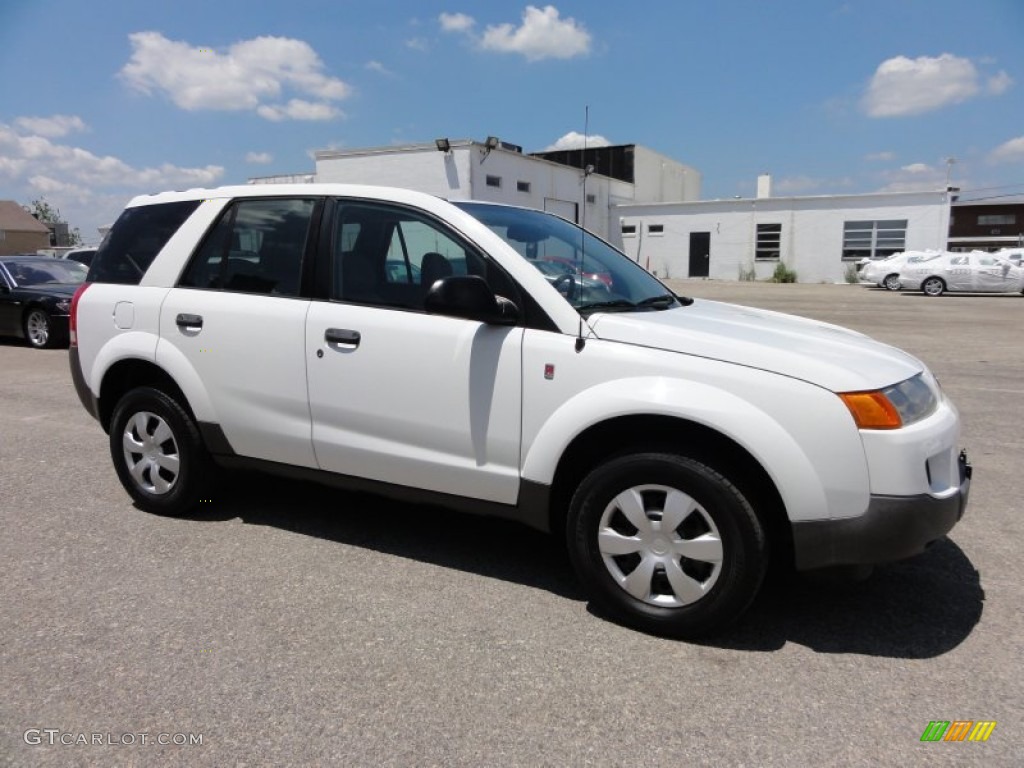 2003 VUE AWD - White / Gray photo #6
