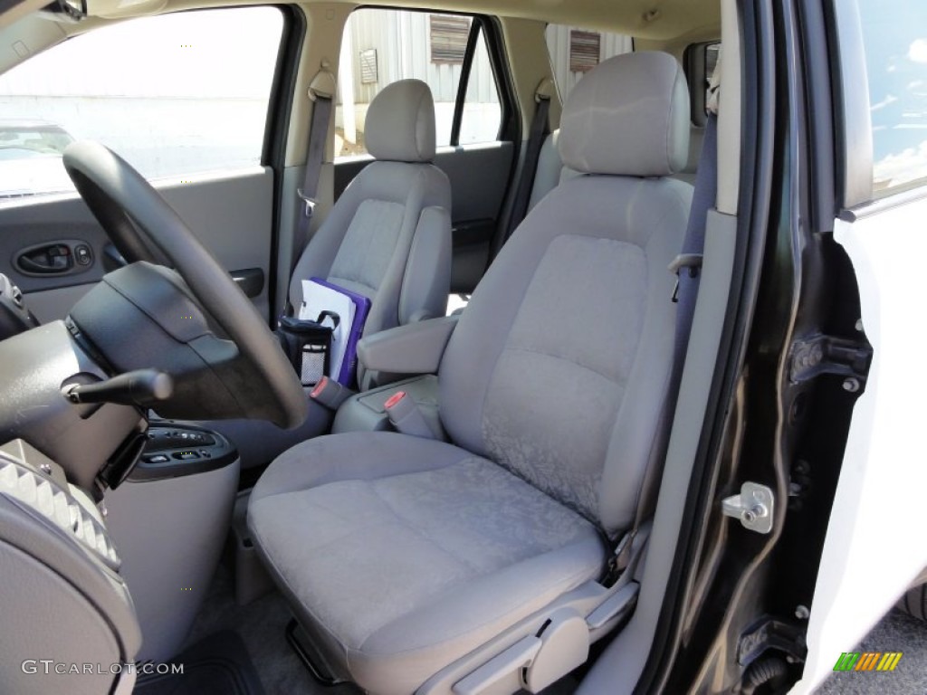 2003 VUE AWD - White / Gray photo #16