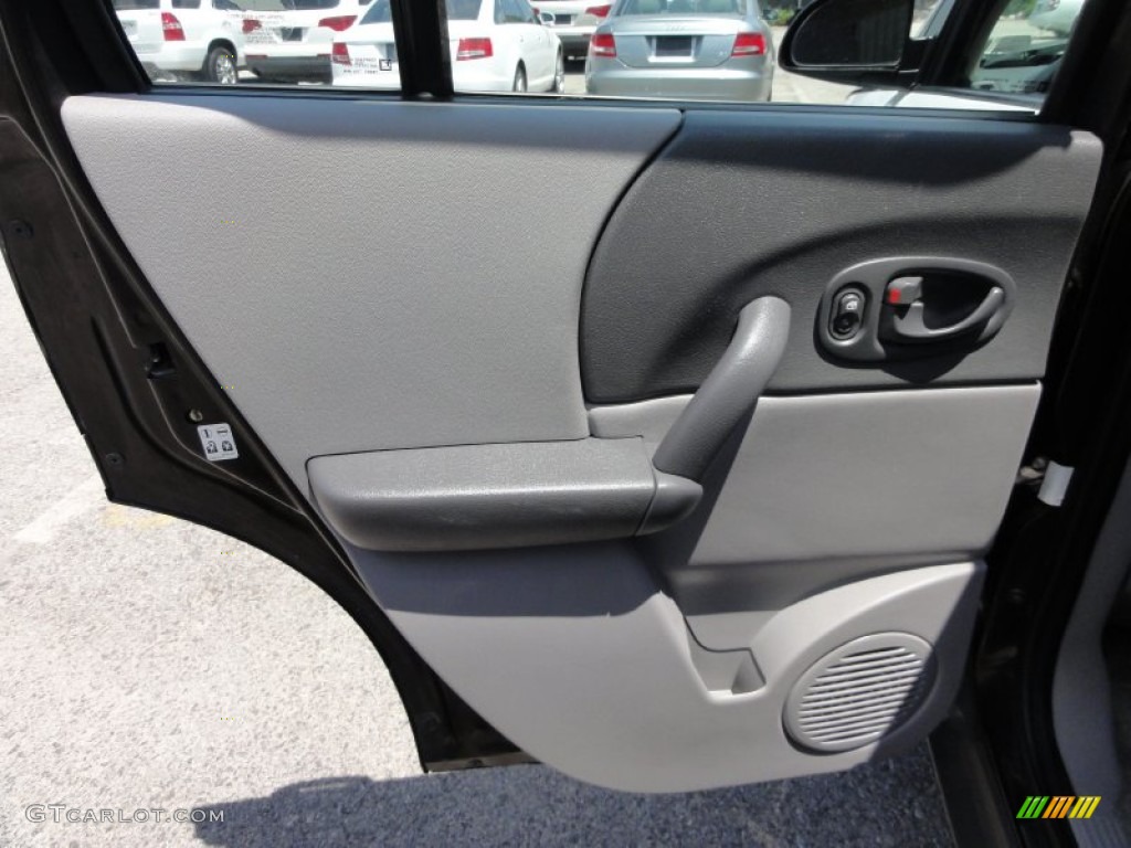 2003 VUE AWD - White / Gray photo #25