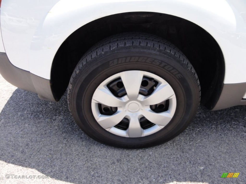 2003 VUE AWD - White / Gray photo #36