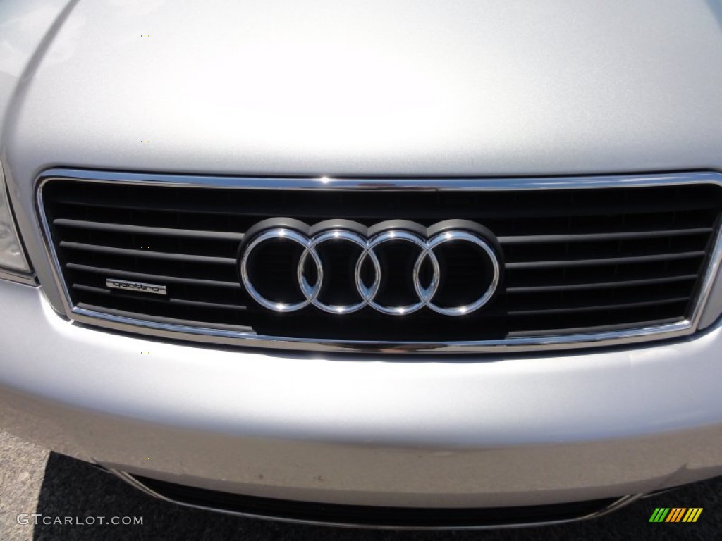 2004 Audi A6 3.0 quattro Avant Marks and Logos Photos