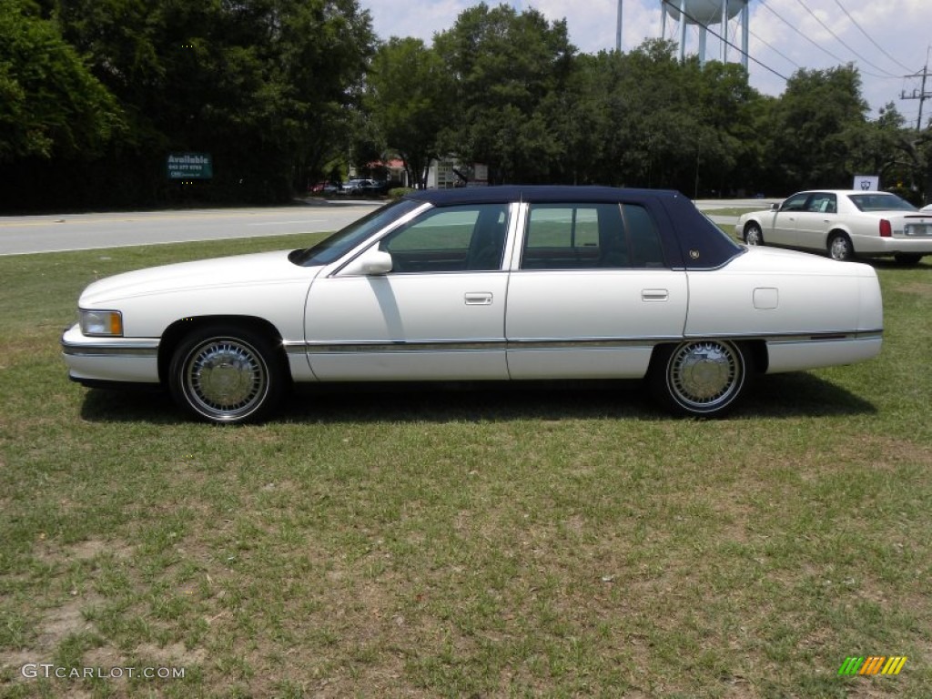 White 1996 Cadillac DeVille Sedan Exterior Photo #51157400