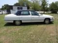 1996 White Cadillac DeVille Sedan  photo #12