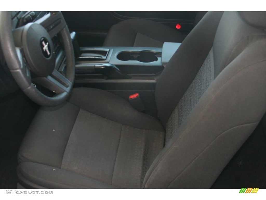 2007 Mustang V6 Deluxe Coupe - Black / Dark Charcoal photo #16