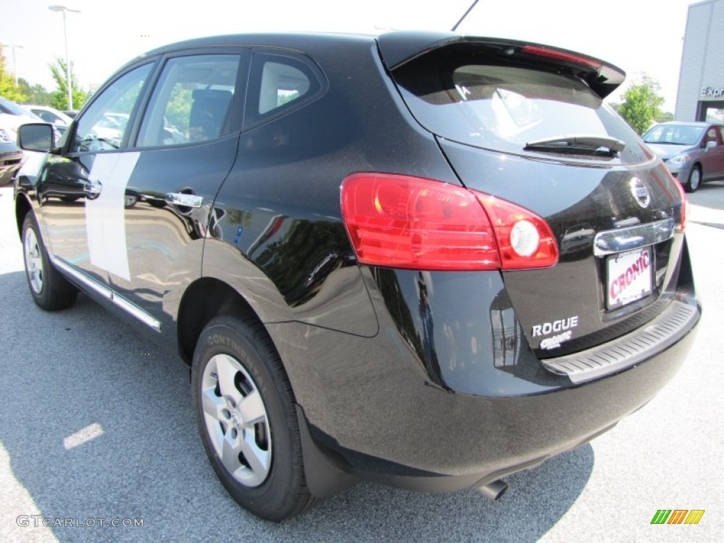 2011 Rogue S - Wicked Black / Black photo #3