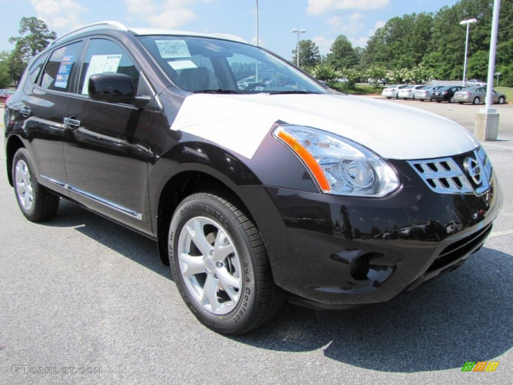 2011 Rogue SV - Black Amethyst / Black photo #7