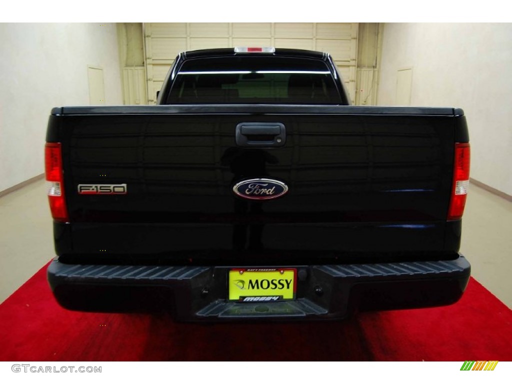 2005 F150 XLT Regular Cab - Black / Medium Flint Grey photo #5