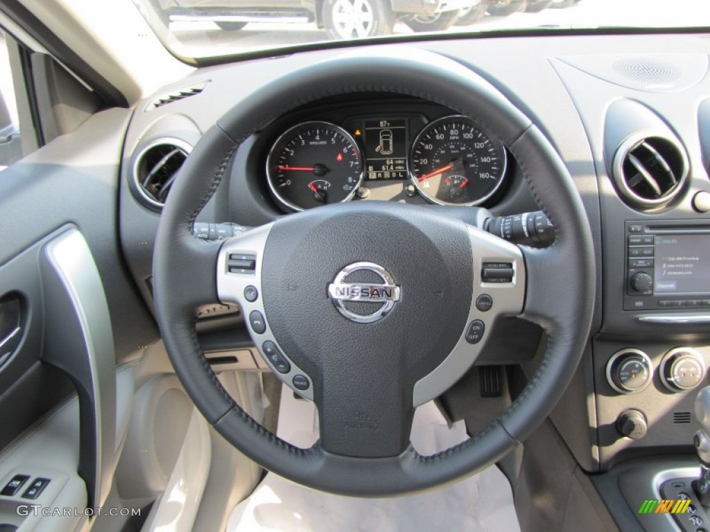 2011 Rogue SV - Pearl White / Gray photo #10
