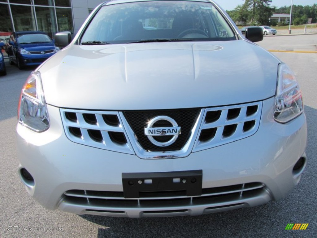 2011 Rogue S - Silver Ice Metallic / Black photo #8